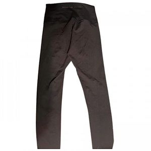 VICTORIA'S SECRET Sweat On Point internal Pocket Legging